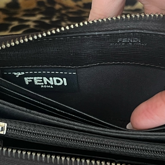 **AUTHENTIC FENDI ZIPPY WALLET** - Picture 8 of 8